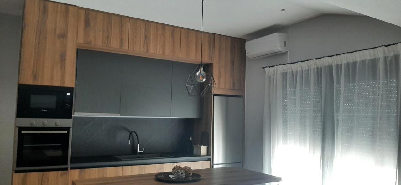 Lovely Guesthouse - 58M2 Mountain View Ioannina Extérieur photo
